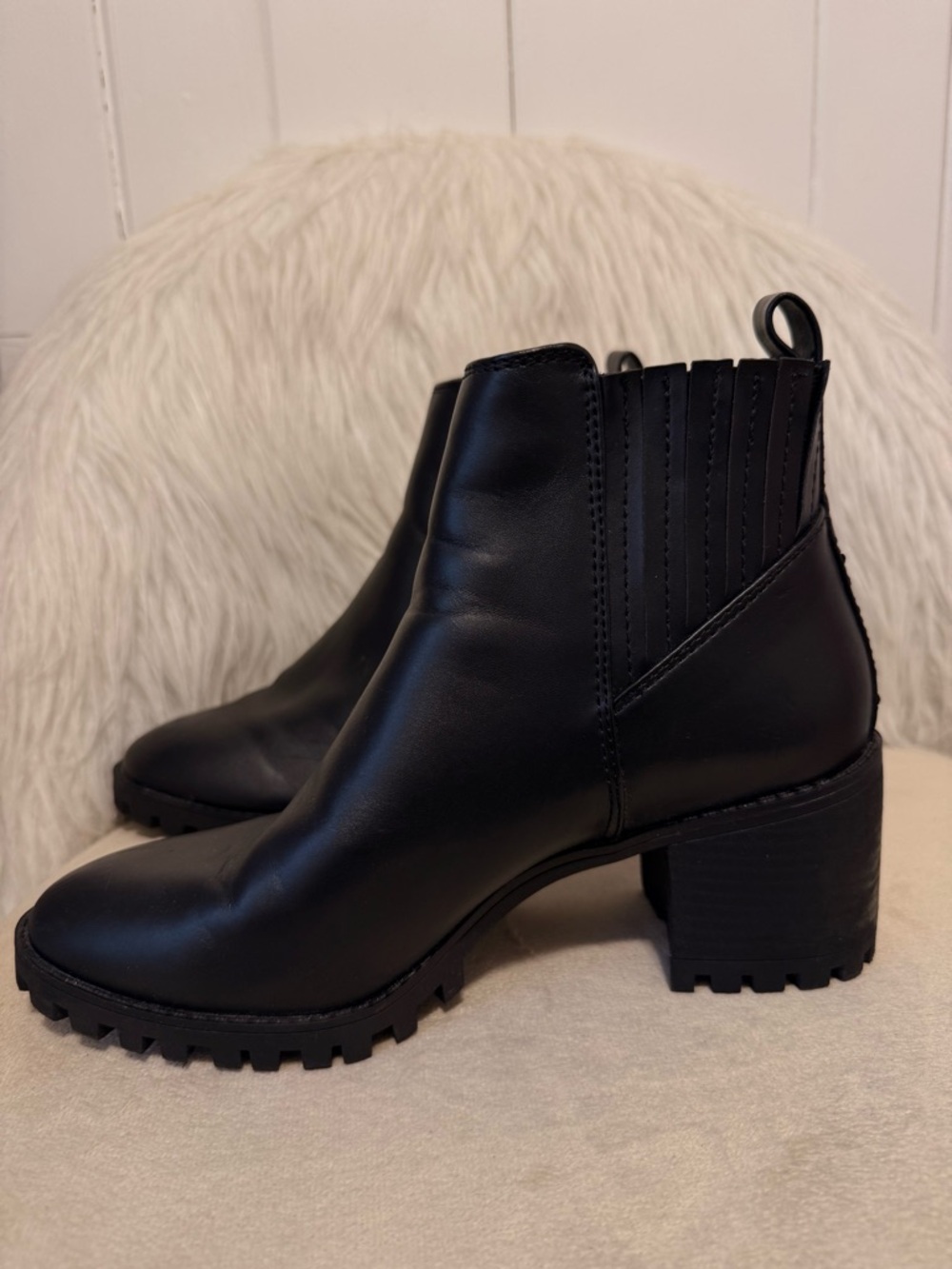 Banana Republic Black Leather Lug-Sole Chelsea Boots